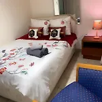 Apartamento Larnaca Beach Apartment